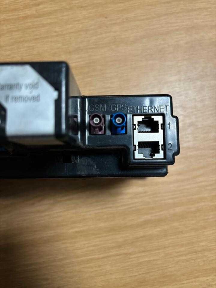 Mercedes-Benz FLEETBOARD ADVANCED Tachograph A0004460760 - Tahograf pentru Camion: Foto 3 Mercedes-Benz FLEETBOARD ADVANCED Tachograph A0004460760 - Tahograf pentru Camion: Foto 3