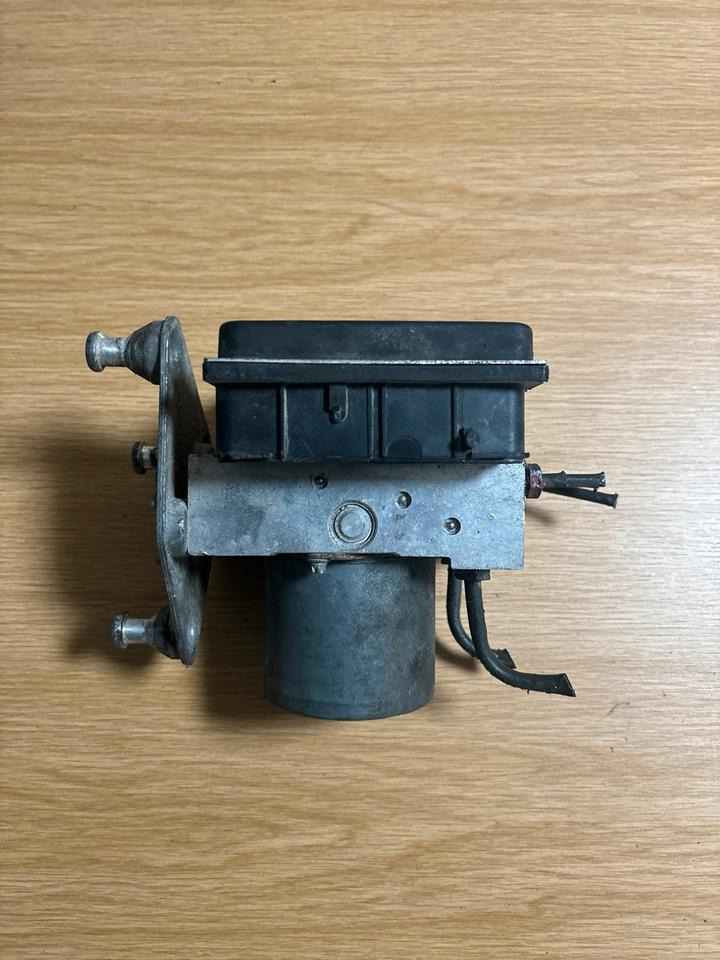 Mercedes Sprinter Hydraulikblock ABS Pumpe 0014462589 - Hidraulică pentru Camion: Foto 4 Mercedes Sprinter Hydraulikblock ABS Pumpe 0014462589 - Hidraulică pentru Camion: Foto 4