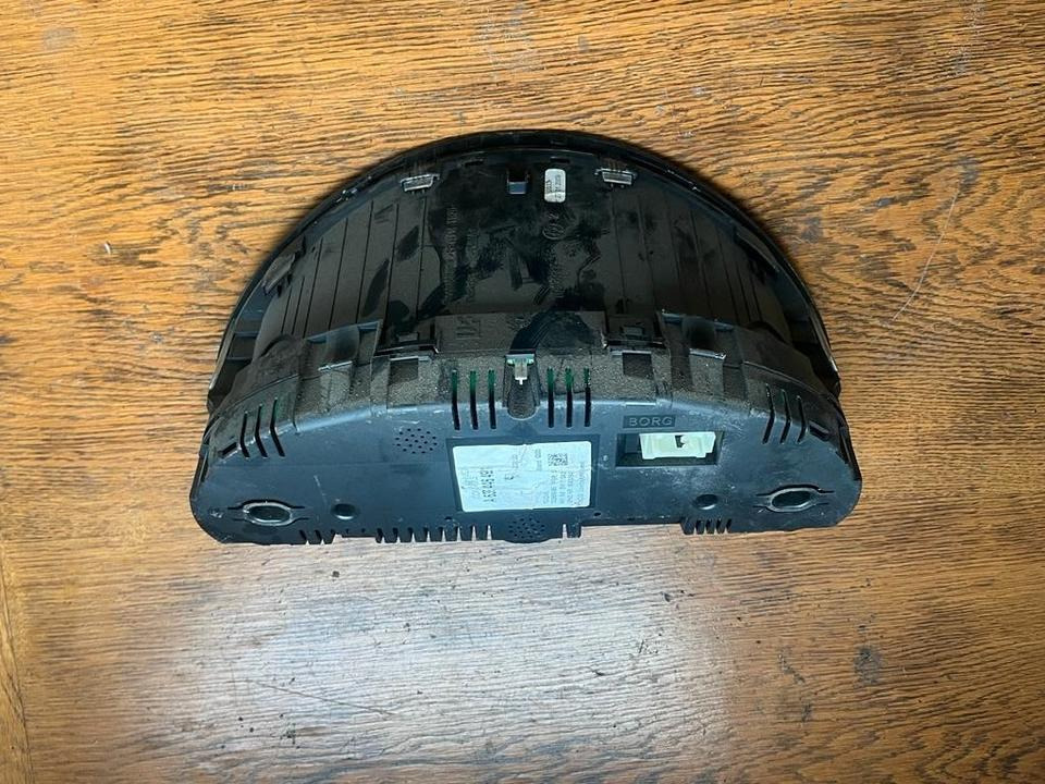 Mercedes Vito Viano W639 Kombiinstrument Tacho A6394464921 - Tablou de bord pentru Camion: Foto 3 Mercedes Vito Viano W639 Kombiinstrument Tacho A6394464921 - Tablou de bord pentru Camion: Foto 3