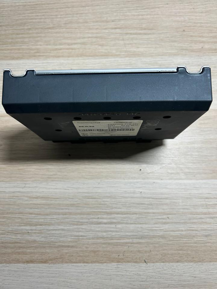 MAN EU6 Continental Elektronik PTM Steuergerät 81.25805-7143 - Piesă de schimb: Foto 5 MAN EU6 Continental Elektronik PTM Steuergerät 81.25805-7143 - Piesă de schimb: Foto 5