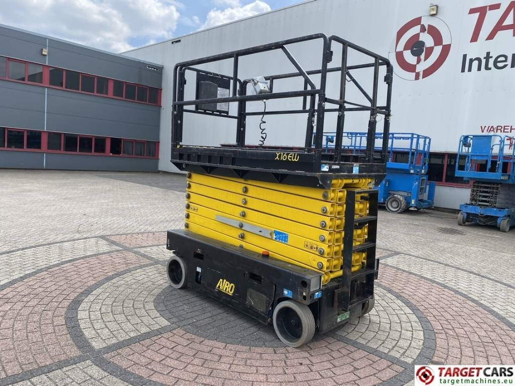 Airo X16EW Electric X16 EW Scissor Work Lift 1590cm - Platforma foarfeca: Foto 4 Airo X16EW Electric X16 EW Scissor Work Lift 1590cm - Platforma foarfeca: Foto 4
