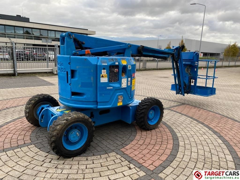 Genie Z-34/22 Articulated 4x4 Diesel Boom WorkLift 12.4M  - Alte utilaje: Foto 3 Genie Z-34/22 Articulated 4x4 Diesel Boom WorkLift 12.4M  - Alte utilaje: Foto 3