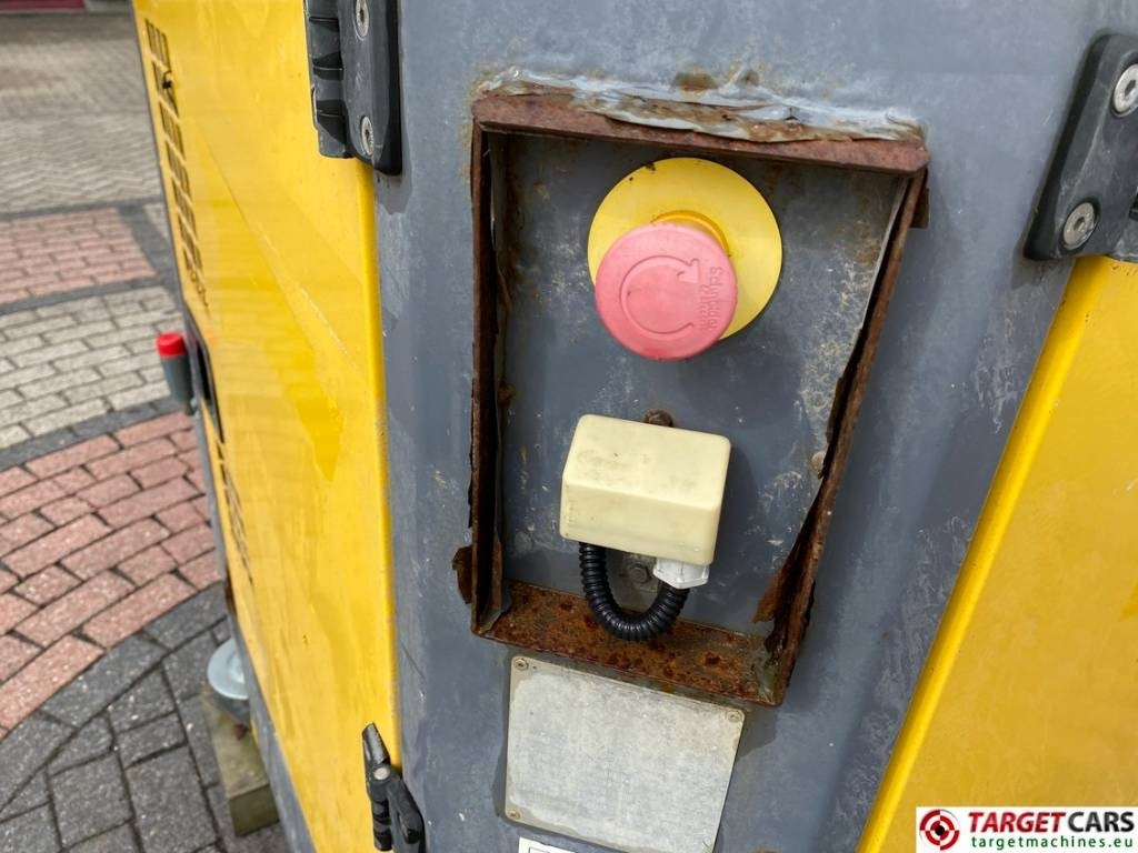 Atlas Copco QLB60 Tower Light 4x 320W Led - Turnul de iluminat: Foto 3 Atlas Copco QLB60 Tower Light 4x 320W Led - Turnul de iluminat: Foto 3