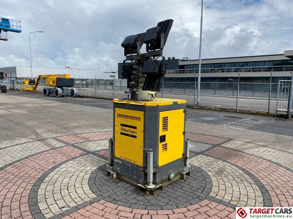 Atlas Copco QLB60 Tower Light 4x350W Led - Turnul de iluminat: Foto 2 Atlas Copco QLB60 Tower Light 4x350W Led - Turnul de iluminat: Foto 2