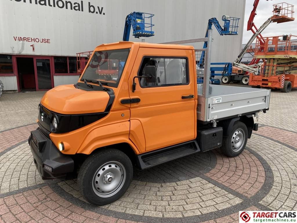 Evum ACar Electric 4x4 UTV Tipper Kipper Vehicle  - Autoutilitară basculantă, Vehicul utilitar electric: Foto 1 Evum ACar Electric 4x4 UTV Tipper Kipper Vehicle  - Autoutilitară basculantă, Vehicul utilitar electric: Foto 1