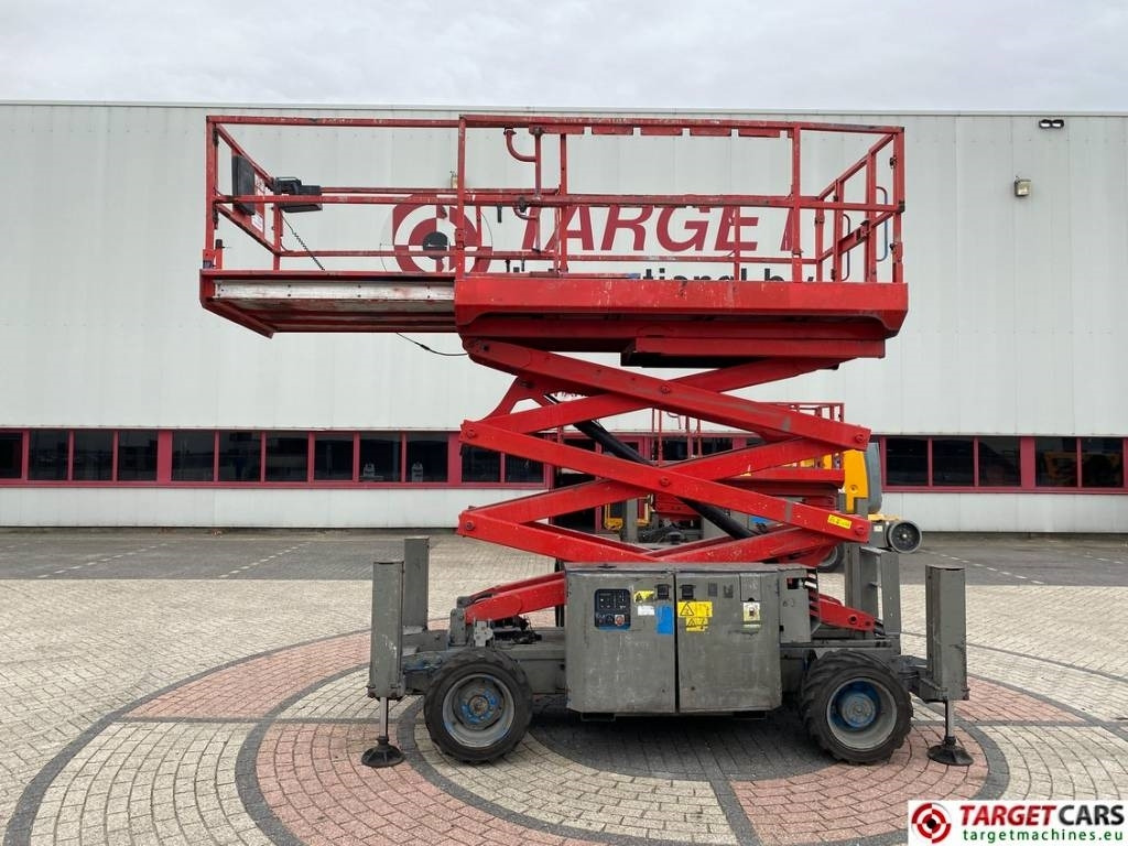Genie GS-2669RT Diesel 4x4 Scissor 2669 Work Lift 1000cm  - Platforma foarfeca: Foto 5 Genie GS-2669RT Diesel 4x4 Scissor 2669 Work Lift 1000cm  - Platforma foarfeca: Foto 5