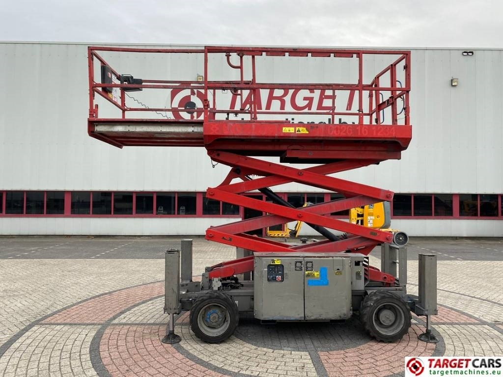Genie GS-2669RT Diesel 4x4 Scissor Work Lift 1000cm  - Platforma foarfeca: Foto 5 Genie GS-2669RT Diesel 4x4 Scissor Work Lift 1000cm  - Platforma foarfeca: Foto 5