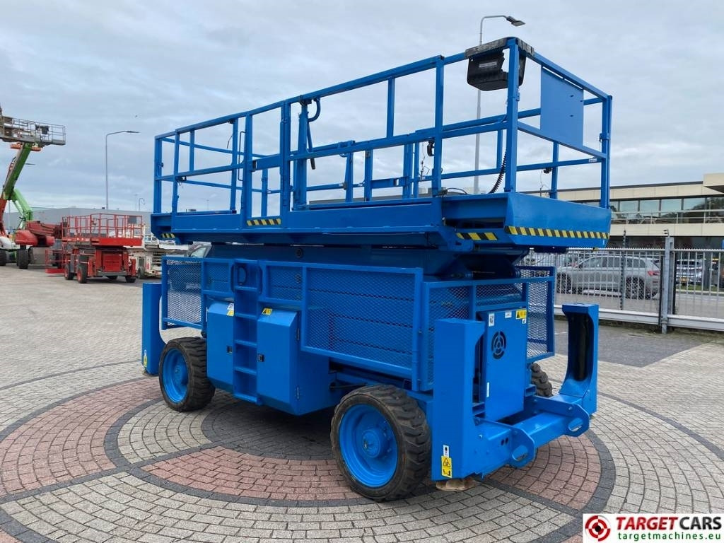 Genie GS-5390RT Diesel 4x4 Scissor Work Lift 1815cm - Platforma foarfeca: Foto 2 Genie GS-5390RT Diesel 4x4 Scissor Work Lift 1815cm - Platforma foarfeca: Foto 2