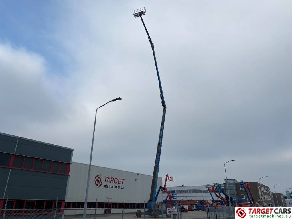 Genie Z-135/70 Articulated 4x4x4 Diesel Boom Lift 4315cm - Nacela articulata: Foto 5 Genie Z-135/70 Articulated 4x4x4 Diesel Boom Lift 4315cm - Nacela articulata: Foto 5
