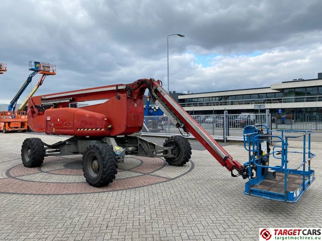 Genie Z-135/70 Articulated 4x4x4 Diesel Boom Lift 4315cm - Nacela articulata: Foto 2 Genie Z-135/70 Articulated 4x4x4 Diesel Boom Lift 4315cm - Nacela articulata: Foto 2