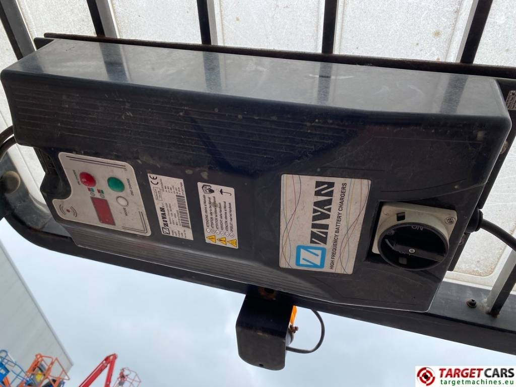 Electrostivuitor Hangcha CPD35 Electric A35 Forklift Electric 3.5T 480cm: Foto 11