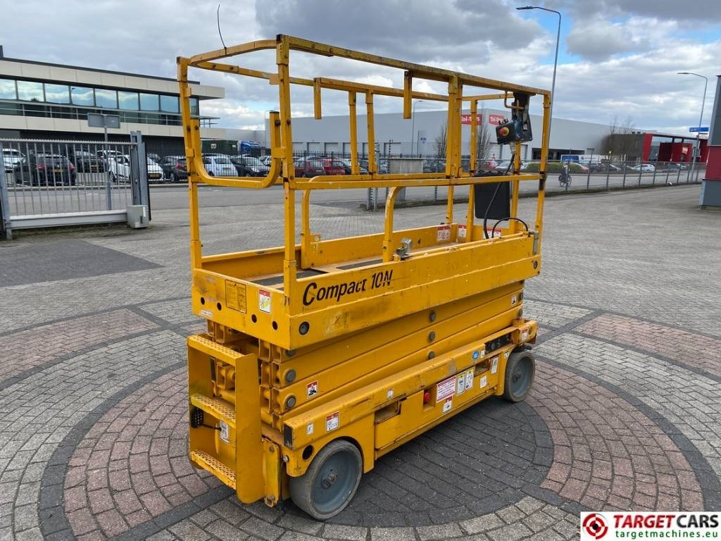 Haulotte Compact 10N Electric Scissor Work Lift 1000cm - Platforma foarfeca: Foto 3 Haulotte Compact 10N Electric Scissor Work Lift 1000cm - Platforma foarfeca: Foto 3