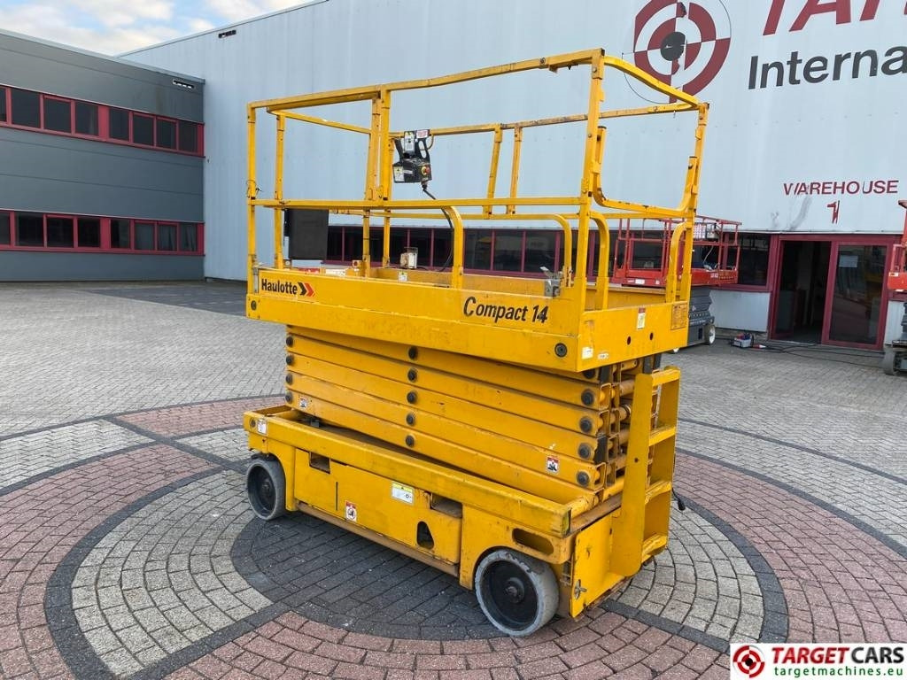 Haulotte Compact 14 Electric Scissor Work Lift 1385cm  - Platforma foarfeca: Foto 4 Haulotte Compact 14 Electric Scissor Work Lift 1385cm  - Platforma foarfeca: Foto 4
