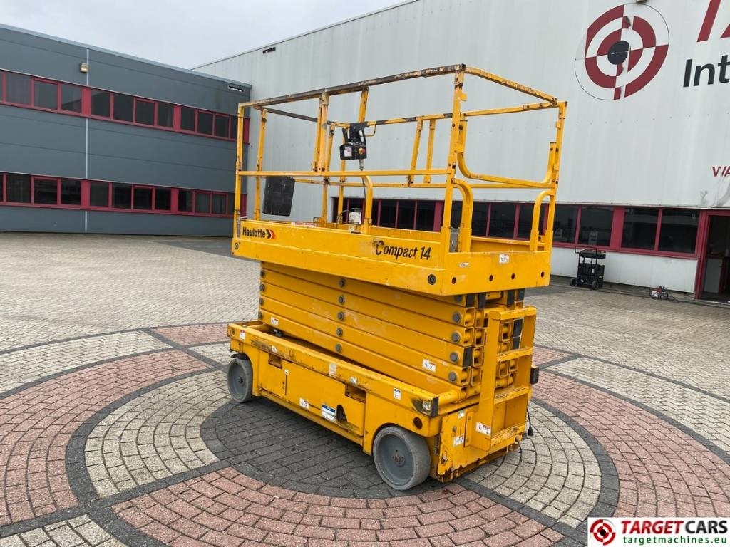 Haulotte Compact 14 Electric Scissor Work Lift 1385cm  - Platforma foarfeca: Foto 4 Haulotte Compact 14 Electric Scissor Work Lift 1385cm  - Platforma foarfeca: Foto 4