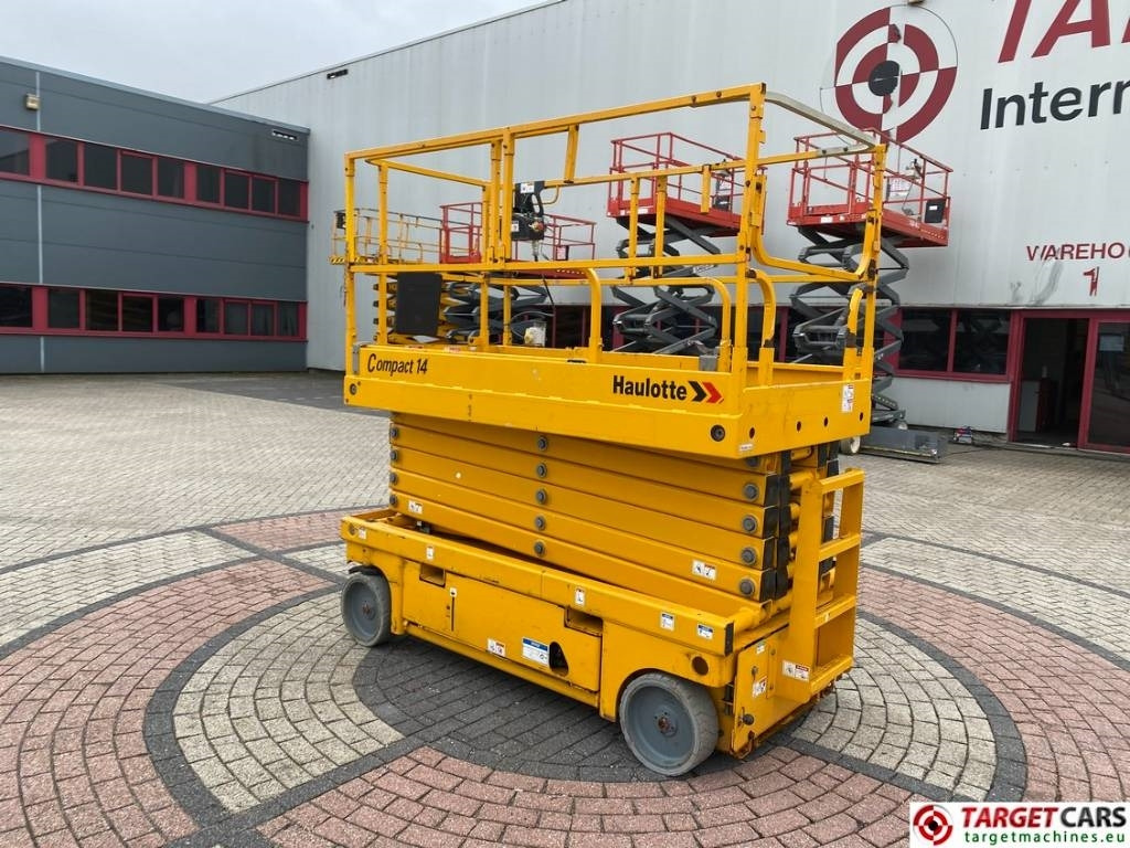 Haulotte Compact 14 Electric Scissor Work Lift 1385cm  - Platforma foarfeca: Foto 4 Haulotte Compact 14 Electric Scissor Work Lift 1385cm  - Platforma foarfeca: Foto 4