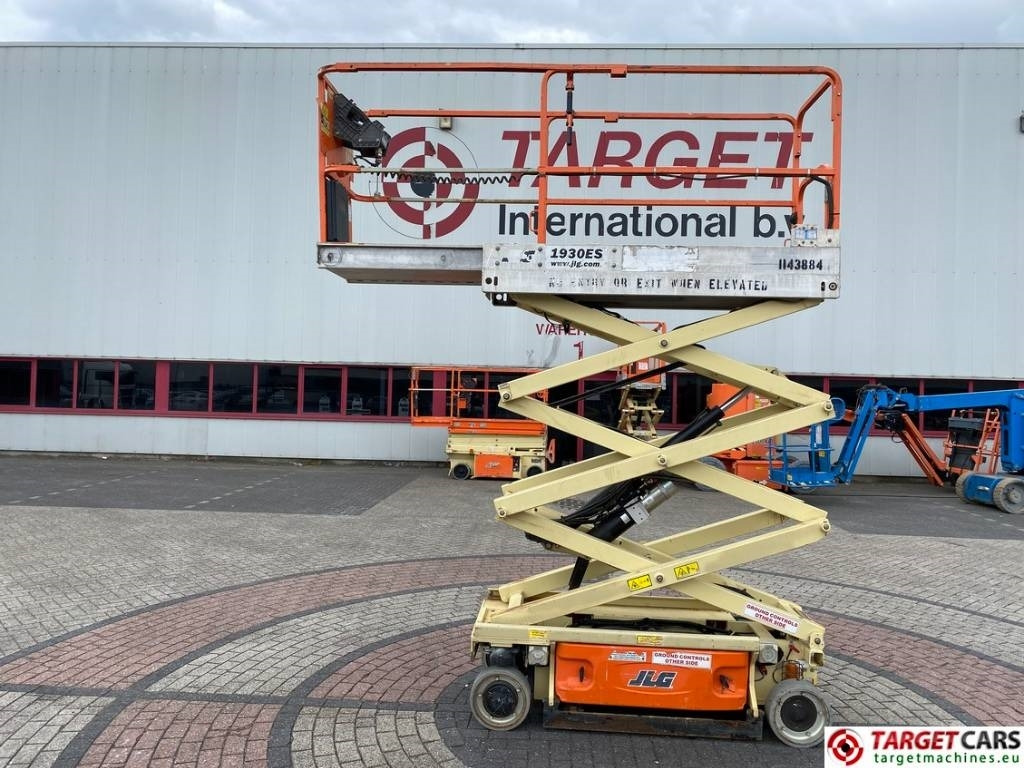 JLG 1930ES Electric Scissor Work Lift 772cm - Platforma foarfeca: Foto 5 JLG 1930ES Electric Scissor Work Lift 772cm - Platforma foarfeca: Foto 5