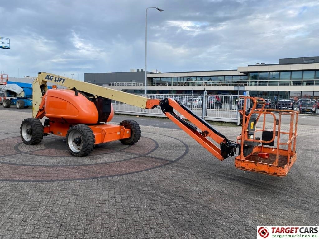 JLG 600AJ Articulated 4x4 Diesel Boom Work Lift 2047cm - Nacela articulata: Foto 2 JLG 600AJ Articulated 4x4 Diesel Boom Work Lift 2047cm - Nacela articulata: Foto 2