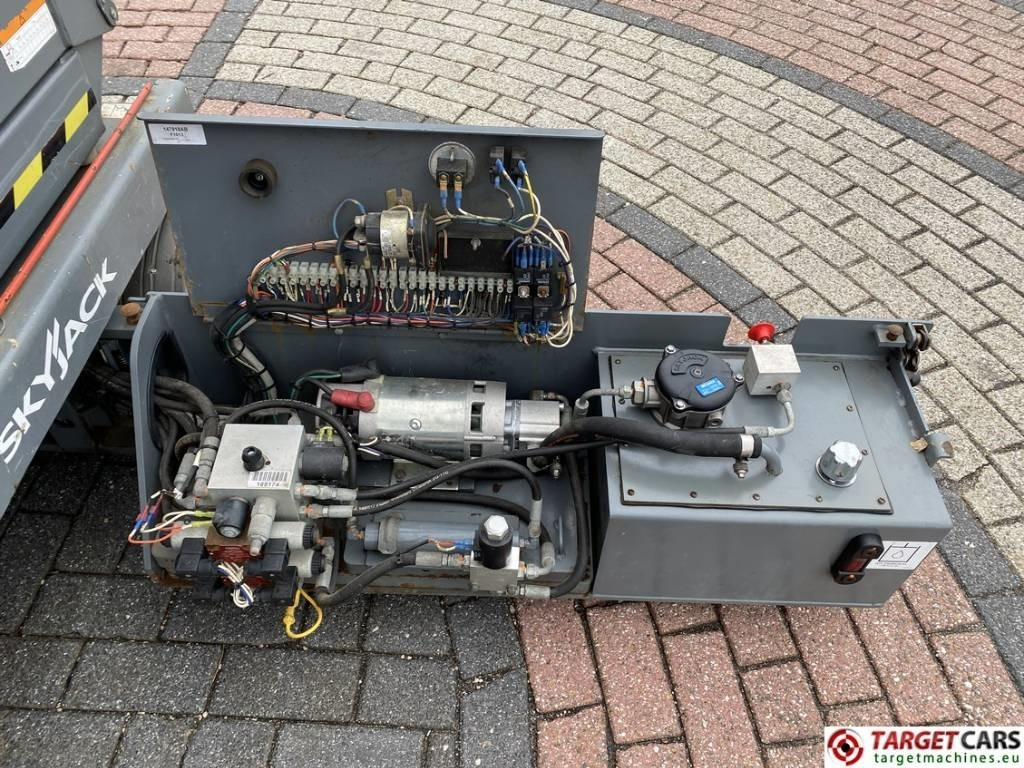 Platforma foarfeca SkyJack SJIII-4626 Electric 4626 Scissor Work Lift 990cm: Foto 18