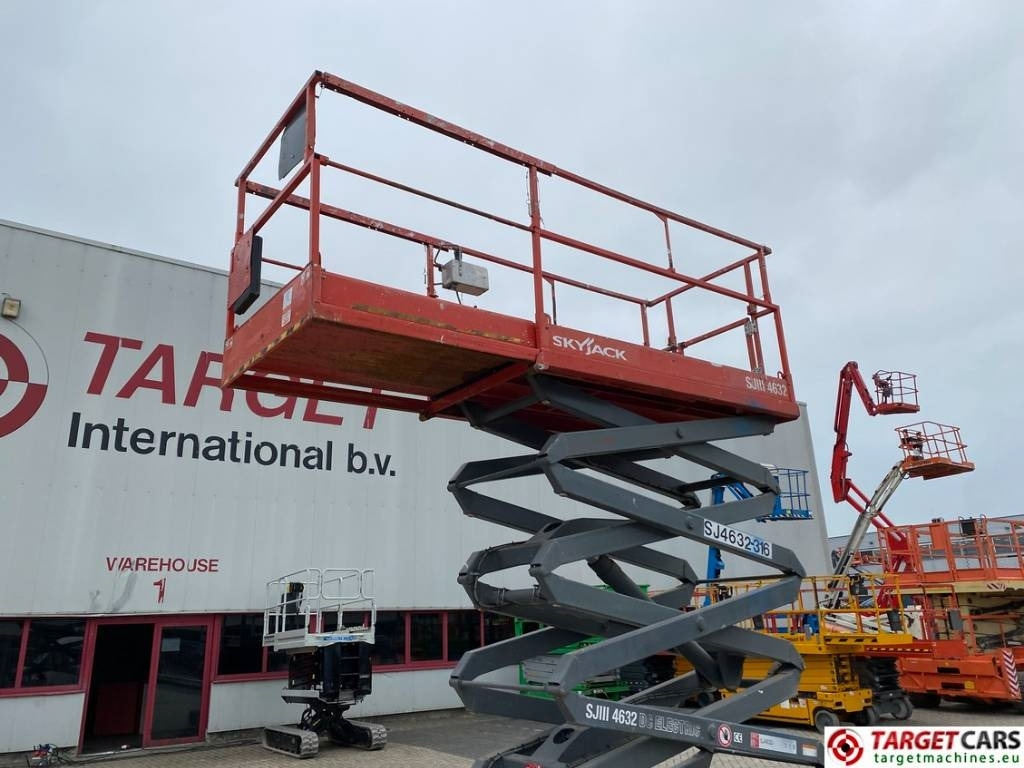 Platforma foarfeca SkyJack SJIII-4632 Electric 4632 Scissor Work Lift 1170cm: Foto 30