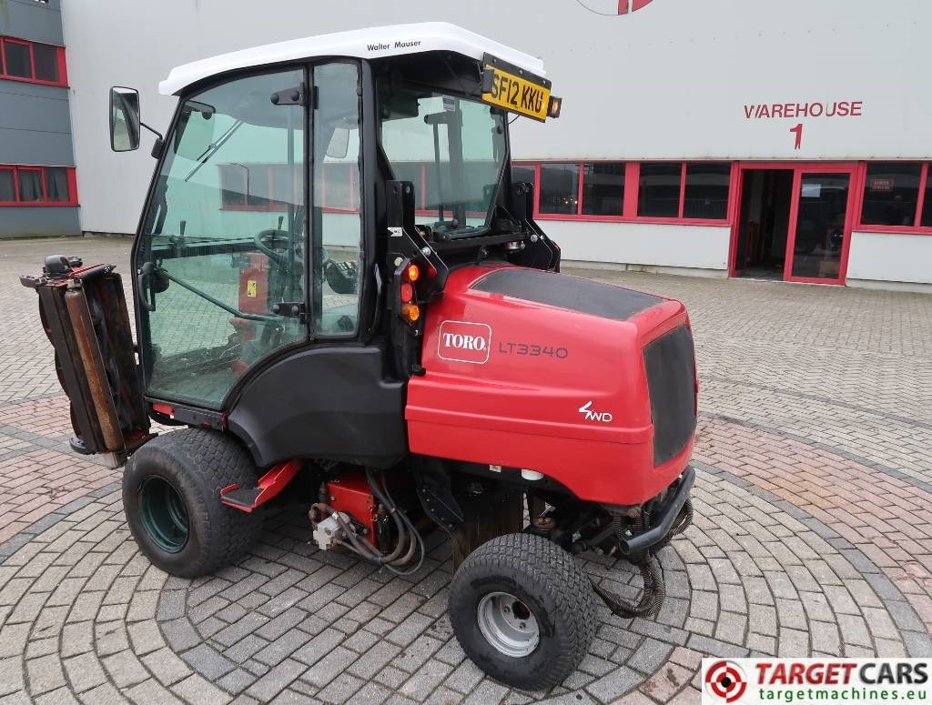 Maşină de tuns iarba Toro LT3340 3-Gang Hydro 4WD Cylinder Reel Mower: Foto 8