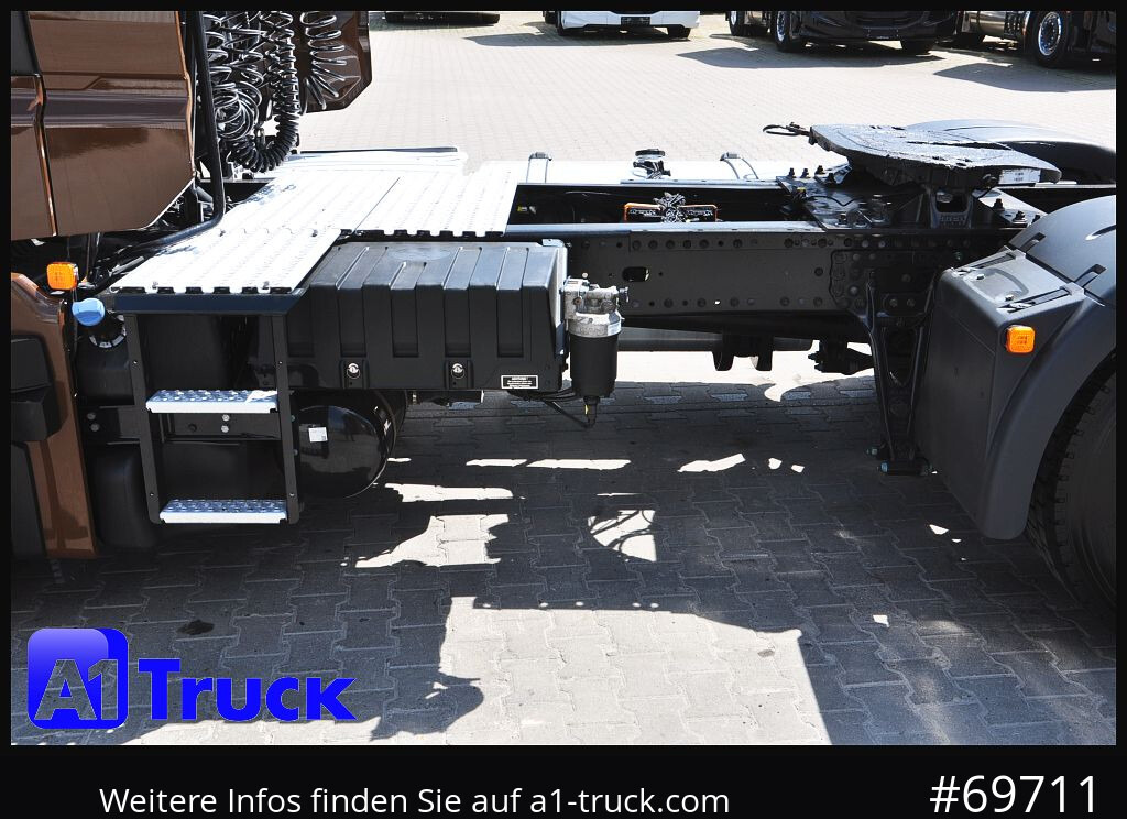 MAN TGX 18,480 BLS Intarder Standklima, Garantie - Cap tractor: Foto 2 MAN TGX 18,480 BLS Intarder Standklima, Garantie - Cap tractor: Foto 2