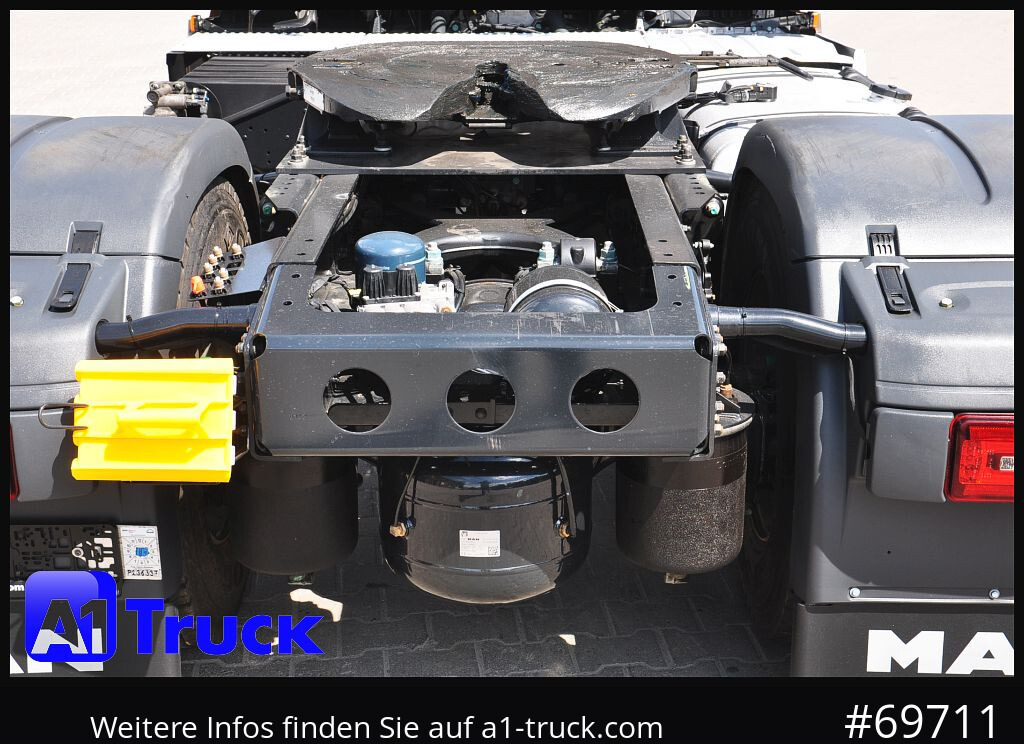 MAN TGX 18,480 BLS Intarder Standklima, Garantie - Cap tractor: Foto 3 MAN TGX 18,480 BLS Intarder Standklima, Garantie - Cap tractor: Foto 3