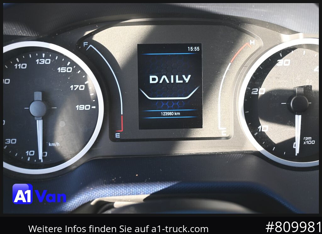 IVECO Daily 72C18 A8V Pritsche/Plane, Tempomat, AHK, Klima - Autoutilitară cu platformă: Foto 5 IVECO Daily 72C18 A8V Pritsche/Plane, Tempomat, AHK, Klima - Autoutilitară cu platformă: Foto 5