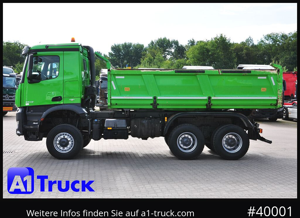 Camion basculantă MERCEDES-BENZ Arcos 3342 BB, 6X6 Meiller Bordmatik: Foto 11 Camion basculantă MERCEDES-BENZ Arcos 3342 BB, 6X6 Meiller Bordmatik: Foto 11