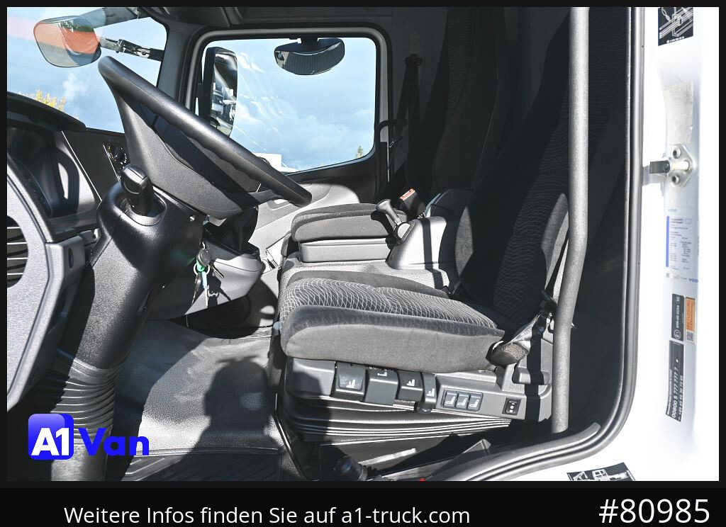 MERCEDES-BENZ Atego 816 Kipper Kran, Hiab, AHK, Klima - Autoutilitară basculantă: Foto 4 MERCEDES-BENZ Atego 816 Kipper Kran, Hiab, AHK, Klima - Autoutilitară basculantă: Foto 4
