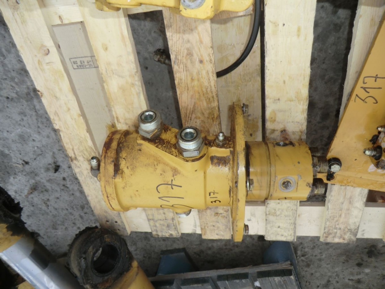 Caterpillar 317B LN Giunto rotante - Transmisie pentru Utilaje constructii: Foto 1 Caterpillar 317B LN Giunto rotante - Transmisie pentru Utilaje constructii: Foto 1