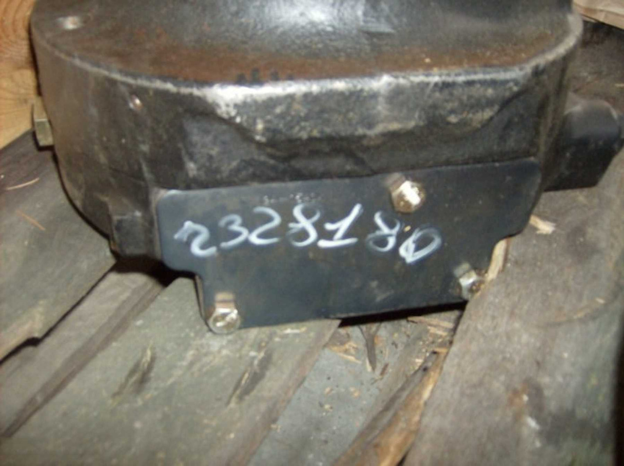 Caterpillar 345C MOTORI DI TRASLAZIONI NUOVI. - Transmisie finală pentru Utilaje constructii: Foto 2 Caterpillar 345C MOTORI DI TRASLAZIONI NUOVI. - Transmisie finală pentru Utilaje constructii: Foto 2