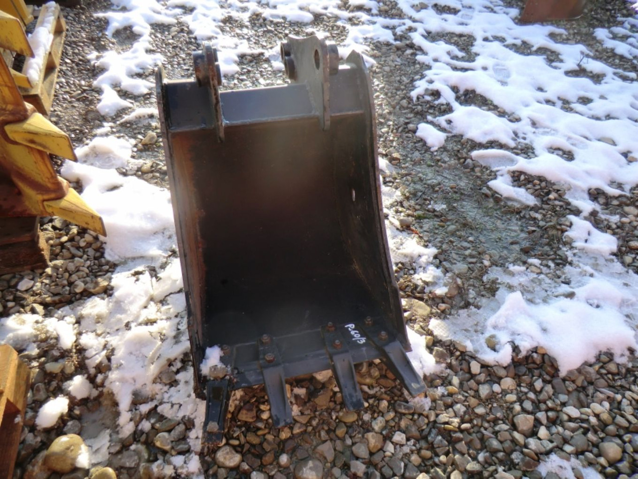 Caterpillar 428 Benna con denti per retroescavaore terna, larghezza mm 600, peso kg 170, anno di costruzione 03/06. - Cupă excavator: Foto 5 Caterpillar 428 Benna con denti per retroescavaore terna, larghezza mm 600, peso kg 170, anno di costruzione 03/06. - Cupă excavator: Foto 5