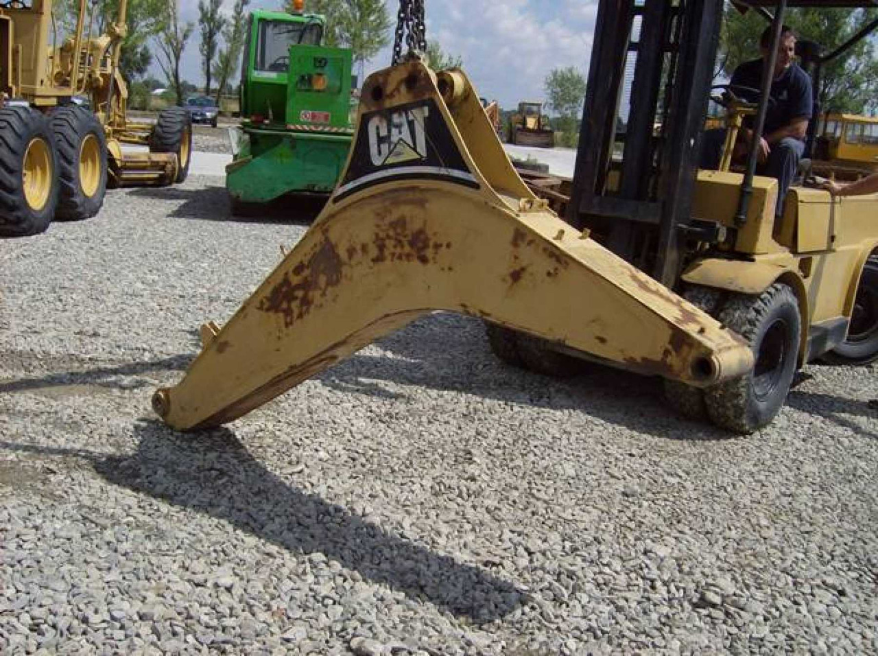 Caterpillar 438C BRACCIO POSTERIORE - Braț pentru Utilaje constructii: Foto 1 Caterpillar 438C BRACCIO POSTERIORE - Braț pentru Utilaje constructii: Foto 1