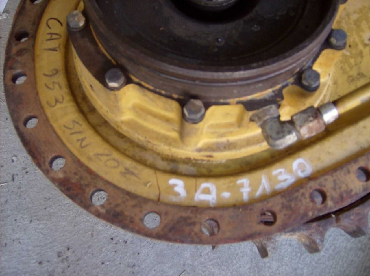 Caterpillar 953 RIDUTTORE DI TRASLAZIONE DESTRO COMPLETO DI RUOTA MOTRICE 3A6425 - Transmisie pentru Utilaje constructii: Foto 2 Caterpillar 953 RIDUTTORE DI TRASLAZIONE DESTRO COMPLETO DI RUOTA MOTRICE 3A6425 - Transmisie pentru Utilaje constructii: Foto 2