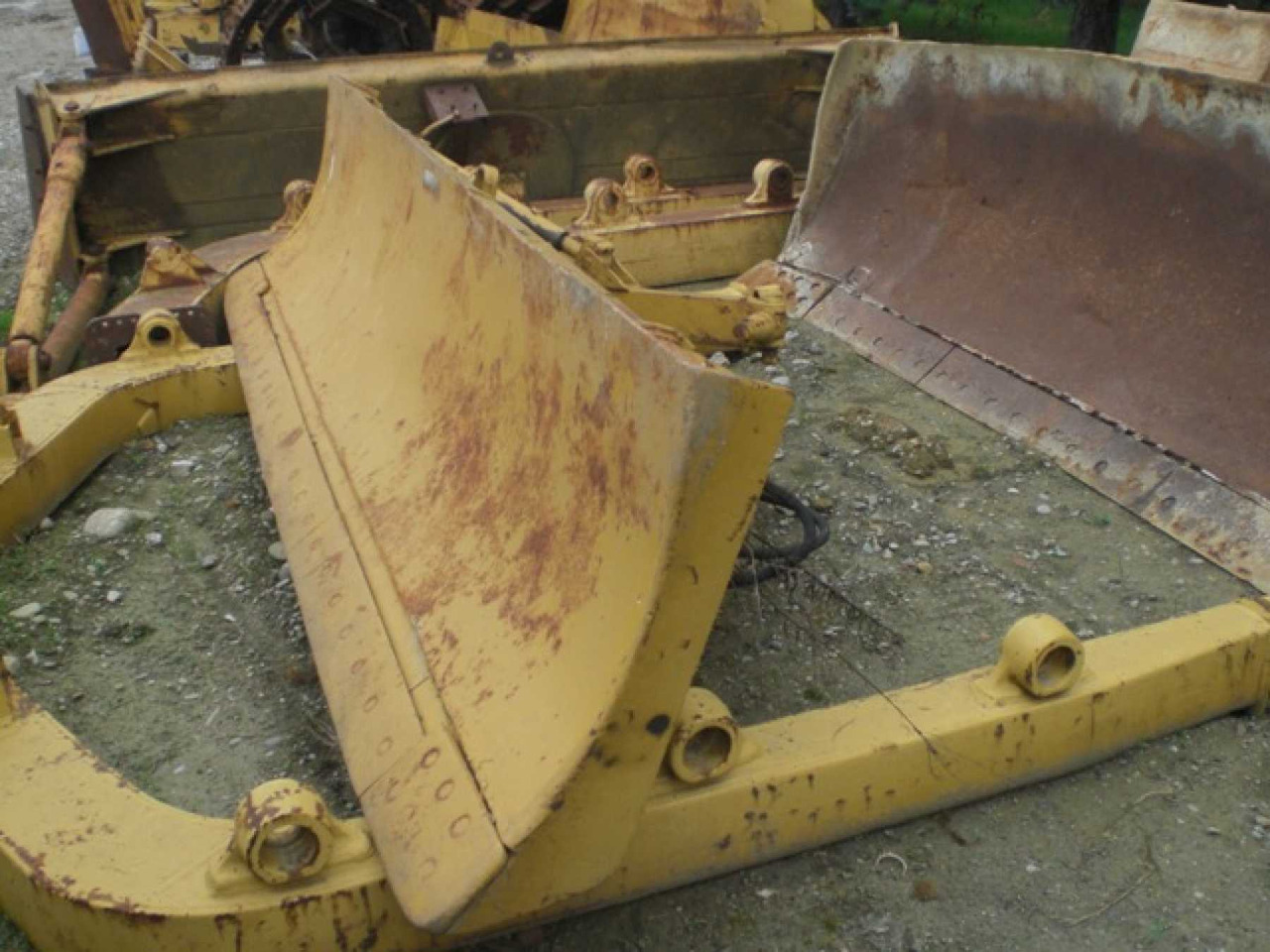 Caterpillar D7 D7F D7G LAMA ANGLEDOZER CON TILT - Lamă pentru Buldozer: Foto 1 Caterpillar D7 D7F D7G LAMA ANGLEDOZER CON TILT - Lamă pentru Buldozer: Foto 1