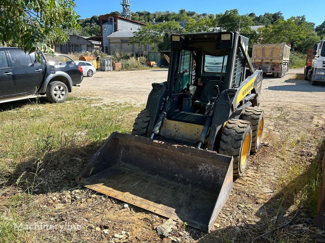 New Holland LS-170 - Mini încărcător: Foto 5 New Holland LS-170 - Mini încărcător: Foto 5