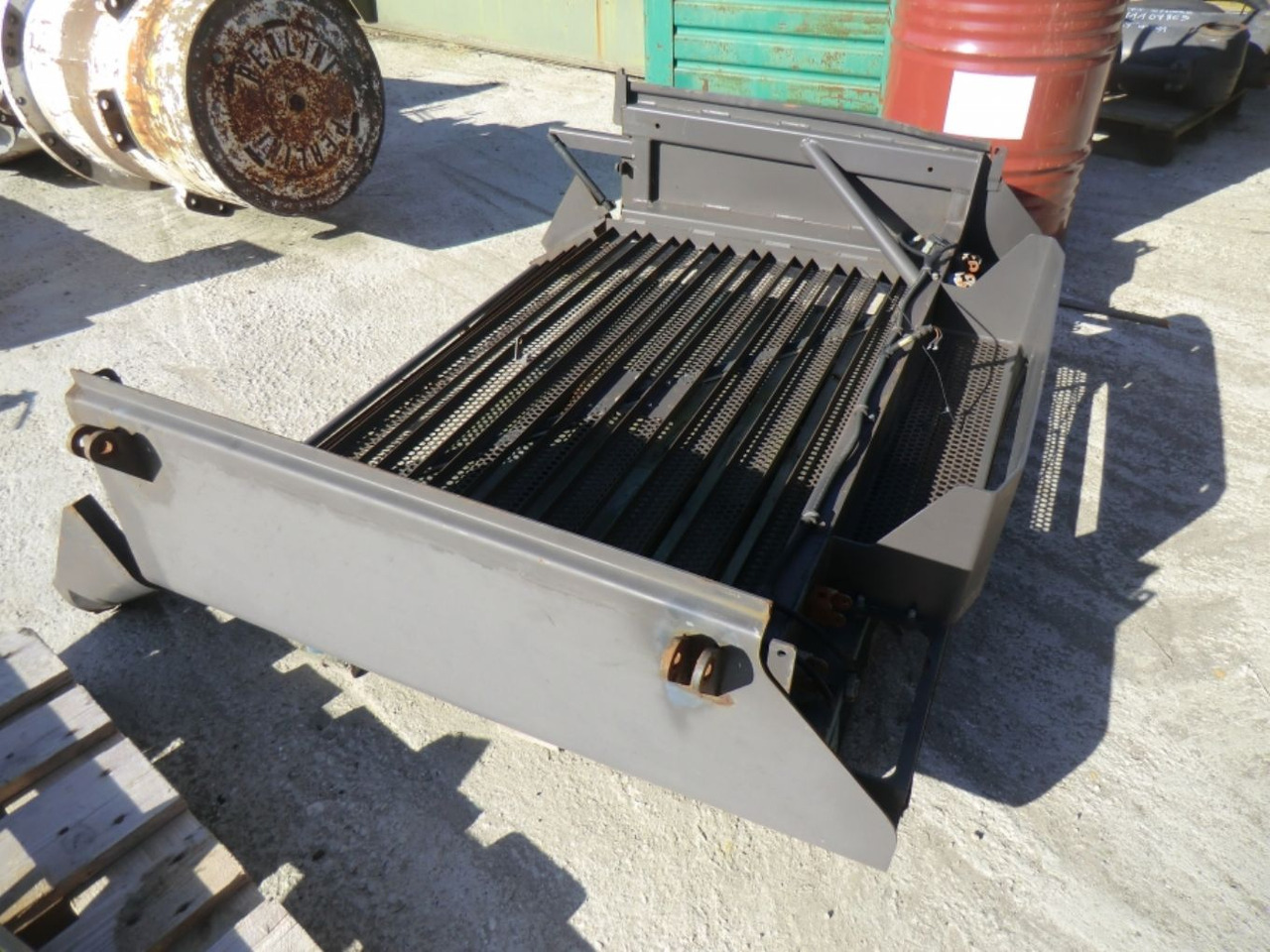 VOLVO L330E GRIGLIA - Grilă pentru Utilaje constructii: Foto 2 VOLVO L330E GRIGLIA - Grilă pentru Utilaje constructii: Foto 2