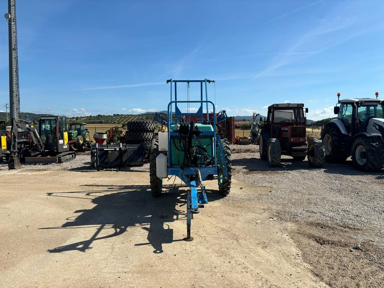 Berthoud ALBA AUTO 15 G 130 - Maşină de erbicidat tractata: Foto 2 Berthoud ALBA AUTO 15 G 130 - Maşină de erbicidat tractata: Foto 2