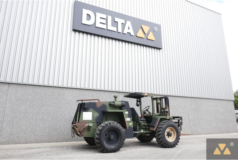 Case M4K Ex- - Stivuitor de teren dificil: Foto 5 Case M4K Ex- - Stivuitor de teren dificil: Foto 5