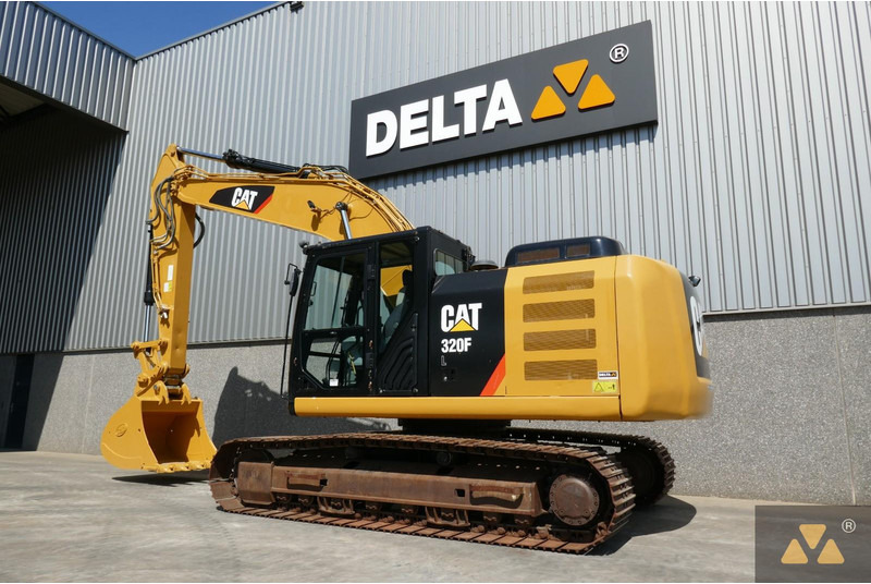 Caterpillar 320FL - Excavator pe şenile: Foto 4 Caterpillar 320FL - Excavator pe şenile: Foto 4