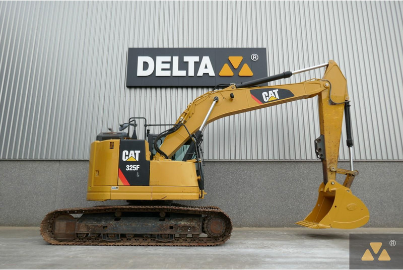 Caterpillar 325F LCR - Excavator pe şenile: Foto 2 Caterpillar 325F LCR - Excavator pe şenile: Foto 2
