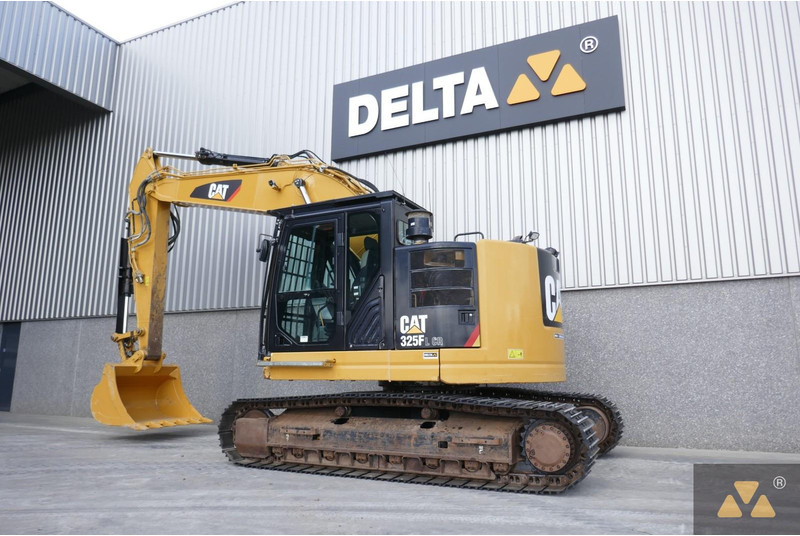 Caterpillar 325F LCR - Excavator pe şenile: Foto 4 Caterpillar 325F LCR - Excavator pe şenile: Foto 4