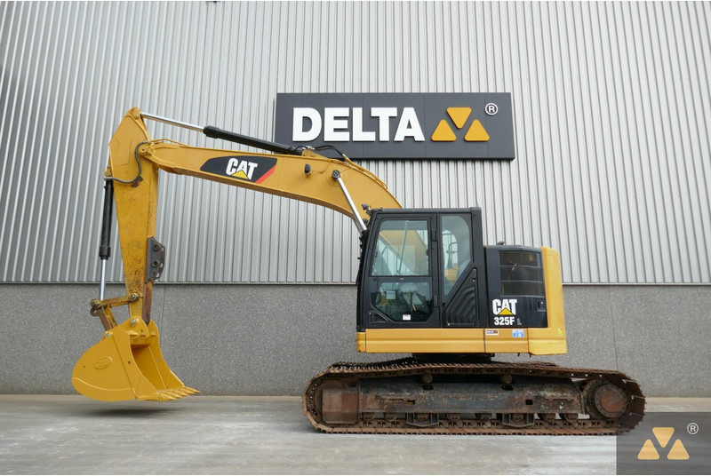 Caterpillar 325F LCR - Excavator pe şenile: Foto 1 Caterpillar 325F LCR - Excavator pe şenile: Foto 1