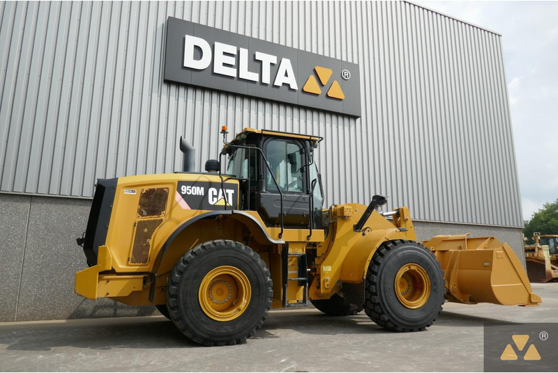 Caterpillar 950M - Încărcător frontal pe pneuri: Foto 5 Caterpillar 950M - Încărcător frontal pe pneuri: Foto 5