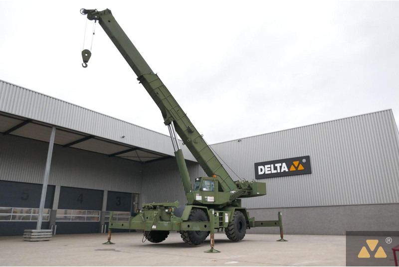 Grove RT875 Ex- - Macara pentru teren accidentat: Foto 3 Grove RT875 Ex- - Macara pentru teren accidentat: Foto 3