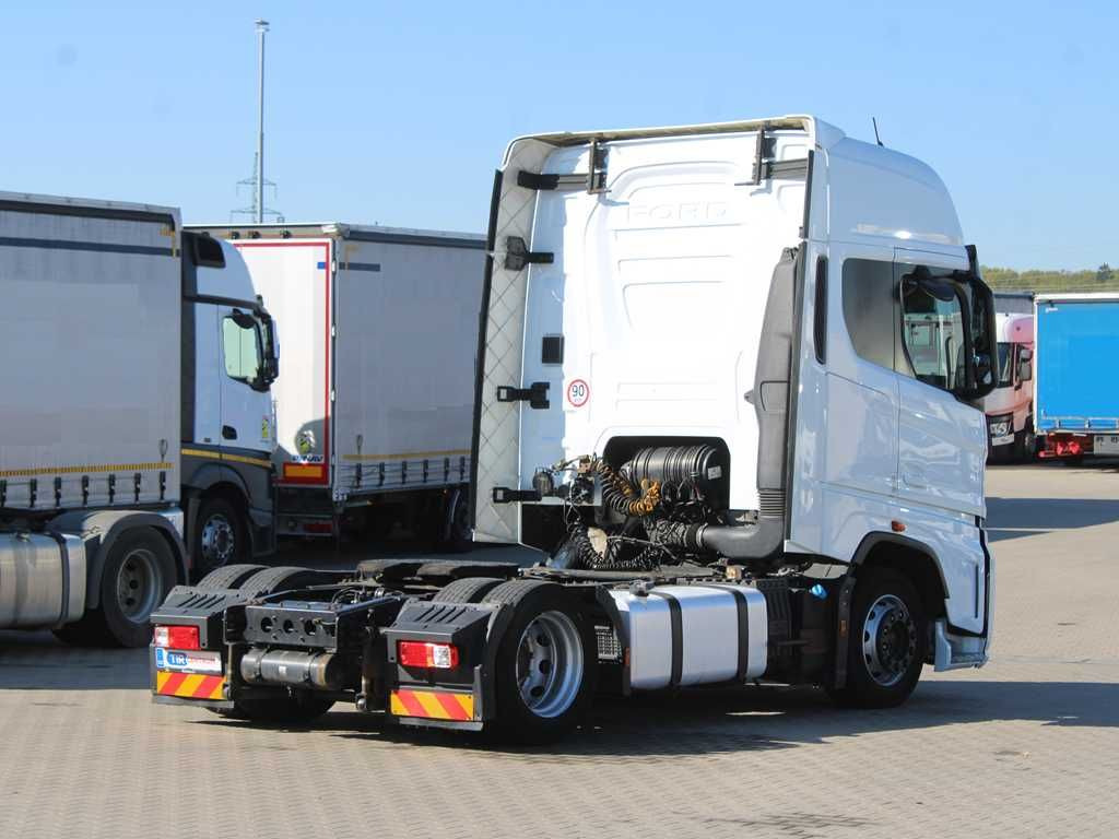 Ford F-MAX 500, EURO 6, LOWDECK, NAVIGATION - Cap tractor: Foto 3 Ford F-MAX 500, EURO 6, LOWDECK, NAVIGATION - Cap tractor: Foto 3