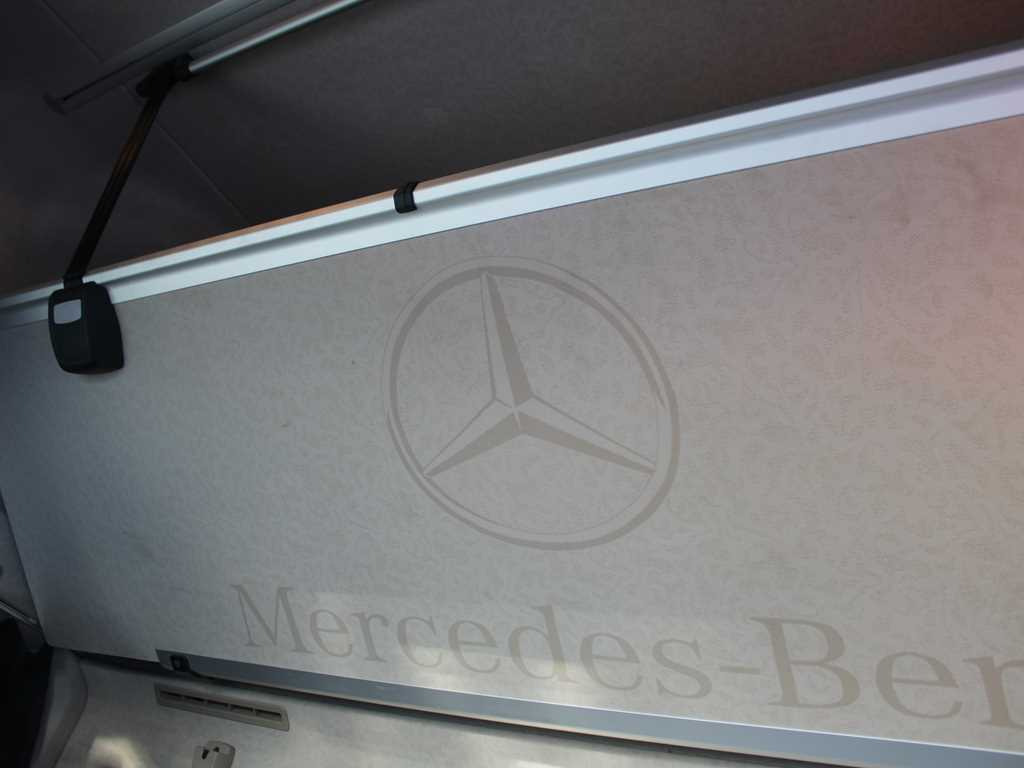 Cap tractor Mercedes-Benz Actros 1848 GIGA SPACE, EURO 6, LOWDECK: Foto 13 Cap tractor Mercedes-Benz Actros 1848 GIGA SPACE, EURO 6, LOWDECK: Foto 13