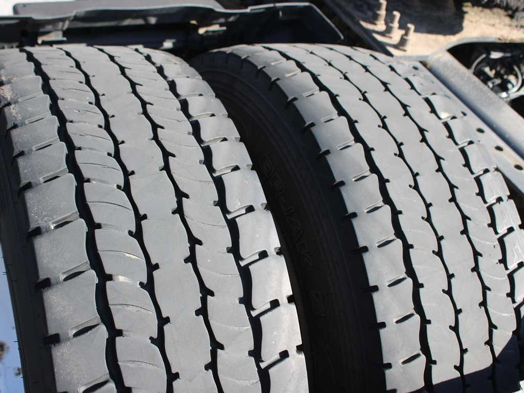 Cap tractor Renault T520, LOWDECK, EURO 6, TIRES 80%: Foto 19