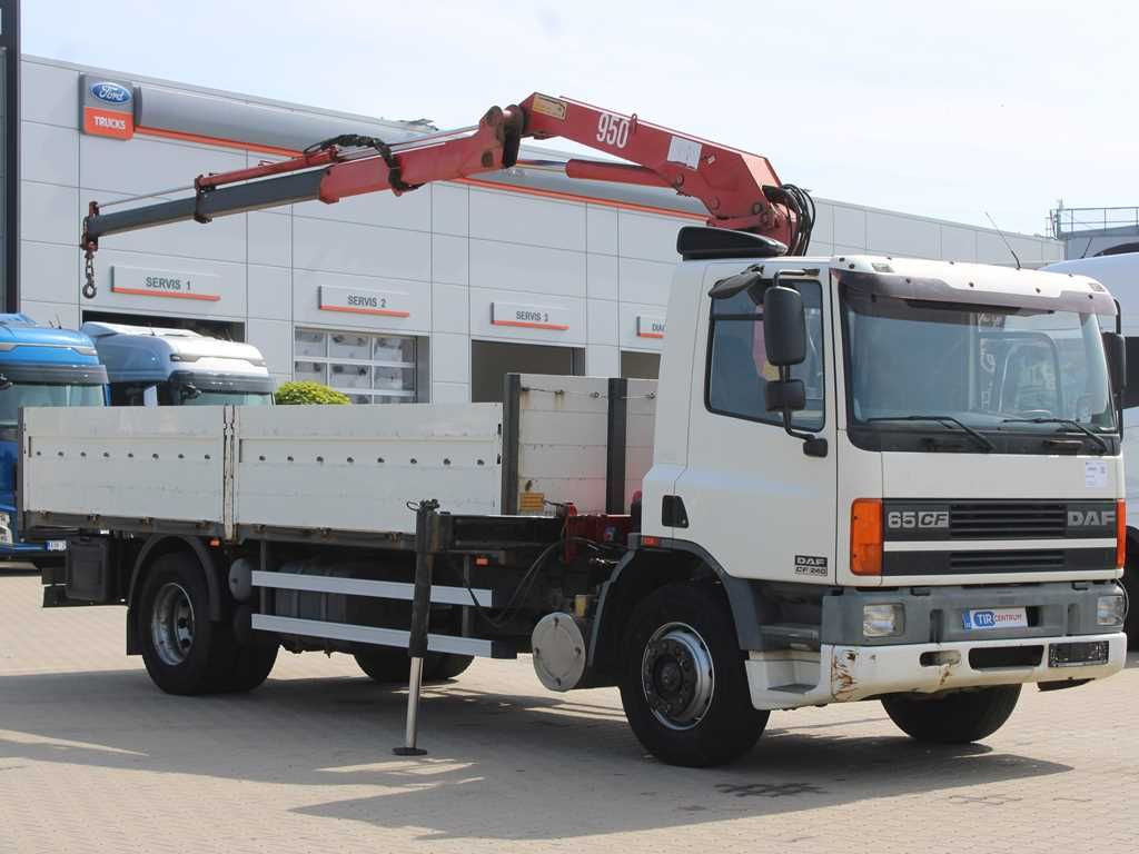 DAF CF 240, CRANE HMF 953 K2, PNEU 80% - Camion cu macara: Foto 2 DAF CF 240, CRANE HMF 953 K2, PNEU 80% - Camion cu macara: Foto 2