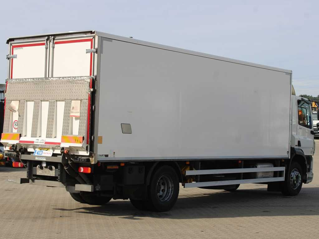 DAF CF 320, TAIL LIFT, EURO 6 - Camion furgon: Foto 3 DAF CF 320, TAIL LIFT, EURO 6 - Camion furgon: Foto 3